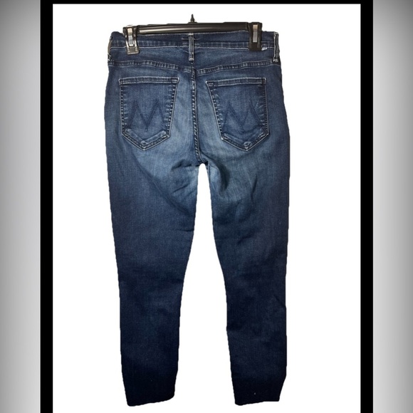 Mother double fray Charmer crop jeans 27 ultra soft and stretch. - Picture 3 of 12